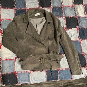 Women's Suede Moto Jacket with Belt - Gray